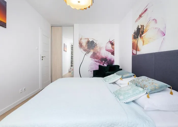 Jantar - Biały Dom * Kołobrzeg